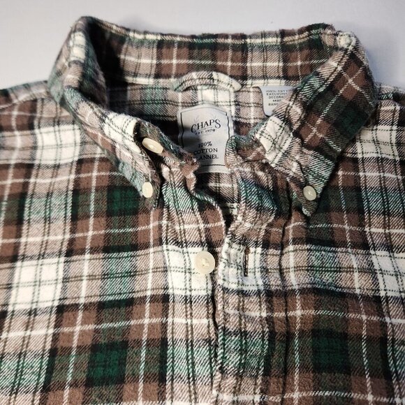 Men's XL Chap's Plaid Flannel Button down Long Sleeve Shirt. - Picture 4 of 6